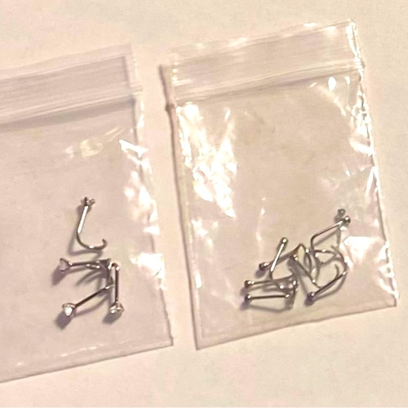 4 unique nose rings, 12 studs - Picture 9 of 12
